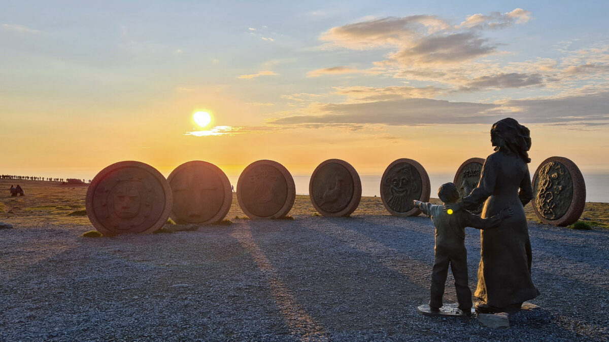 Denkmal der Kinder der Welt am Nordkap, Norwegen