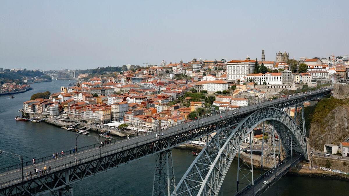 Brücke über den Douro in Porto