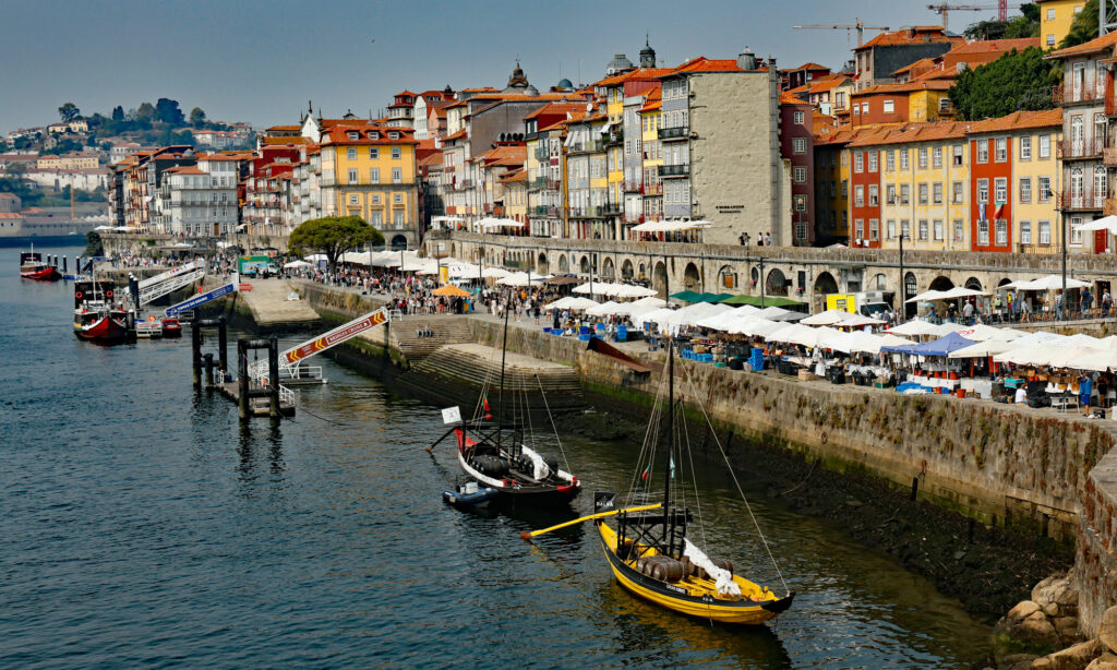 Ufer des Douro in Porto