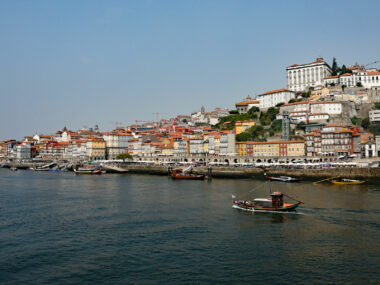 Panorarmablick auf Porto