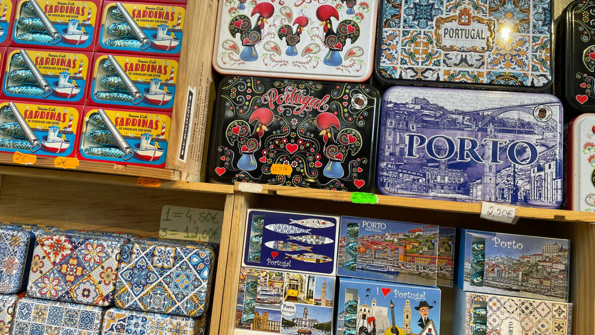 Souvenirs in Porto